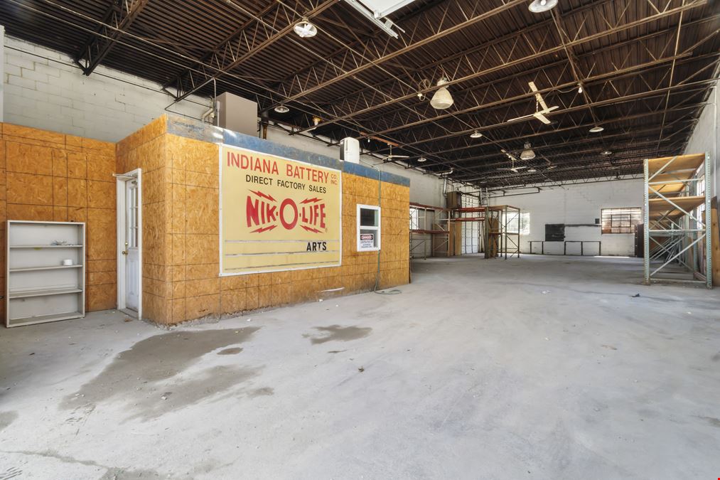 Three-Building Industrial Site w/ Outdoor Storage