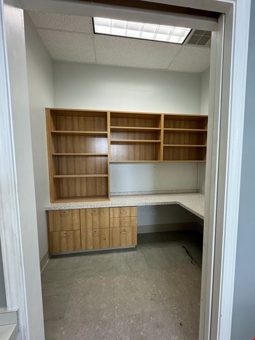5853 Transit Road  - 1,420+/- SF Former Dentist Office