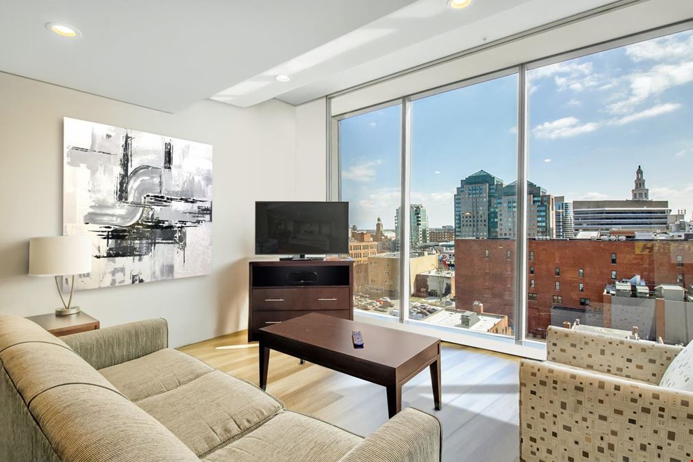 Vistas at AVANT