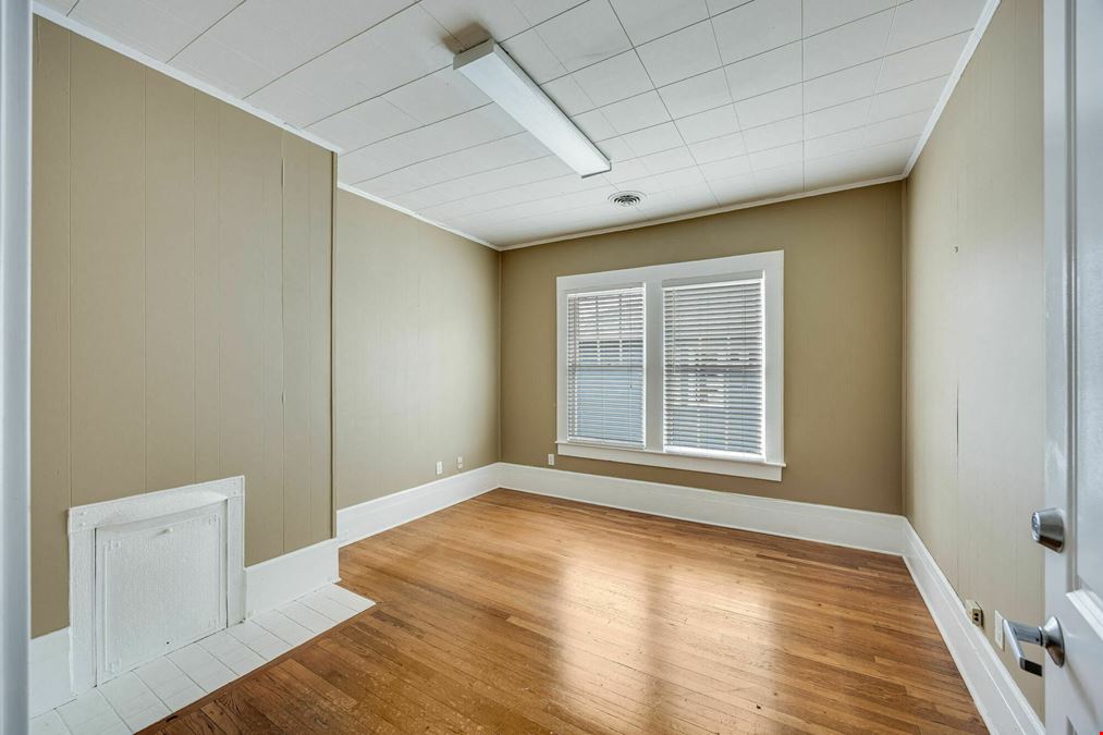 OFFICE BUILDING FOR LEASE