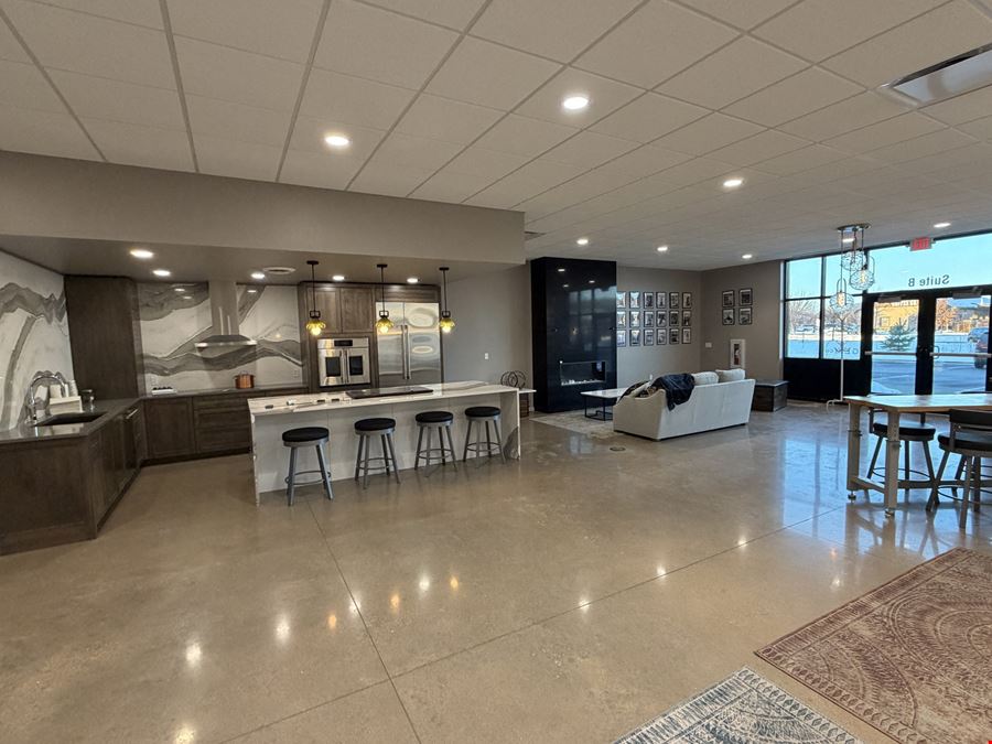 1451 Bluestem Blvd