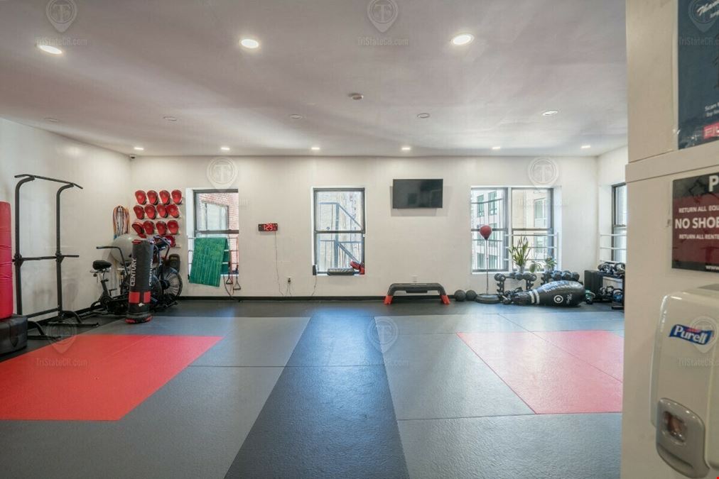 2,600 SF | 2067 Broadway | 2nd Generation Fitness Space for Lease