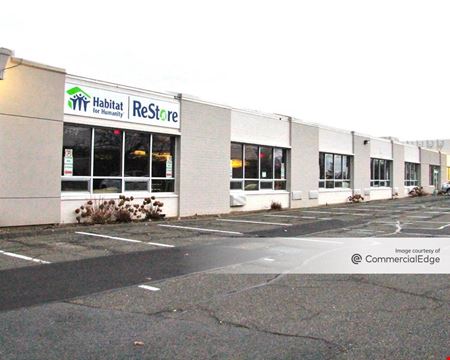 Preview of Commercial space for Rent at 415 Hamburg Turnpike