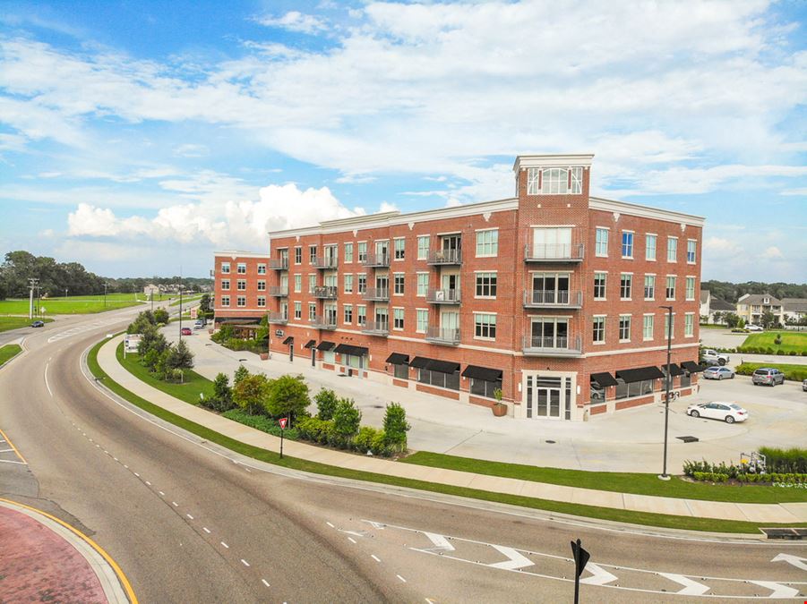 Brand New Retail Suites at Americana