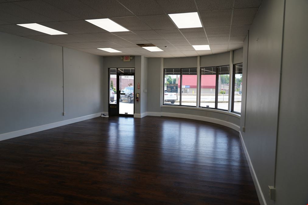 1638 N Main St