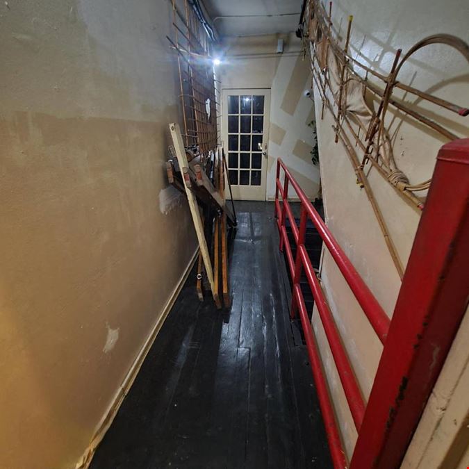 113 Ludlow St., #2