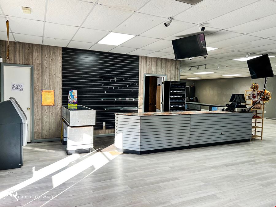 ±3,750 SF Retail Opportunity