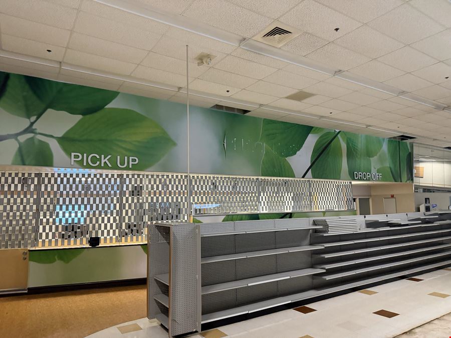 Former Rite Aid For Lease