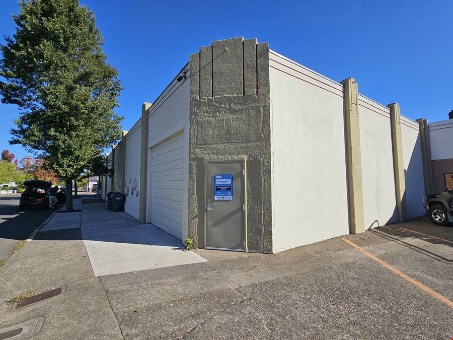281 S 2nd St