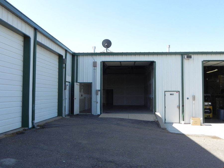 1,600 SF office/warehouse condo for sale/lease