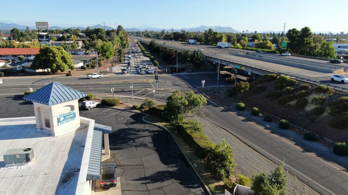 Cypress Retail Center