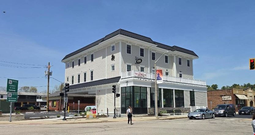 Preview of Retail space for Rent at 931 Main St