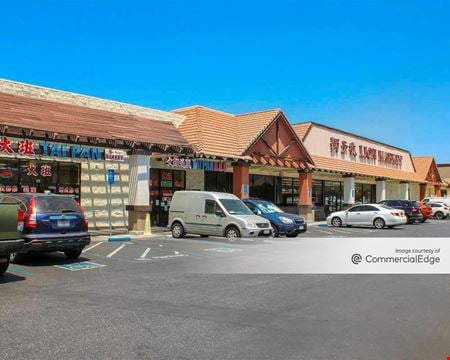 Preview of Retail space for Rent at 1031 East Capitol Expwy