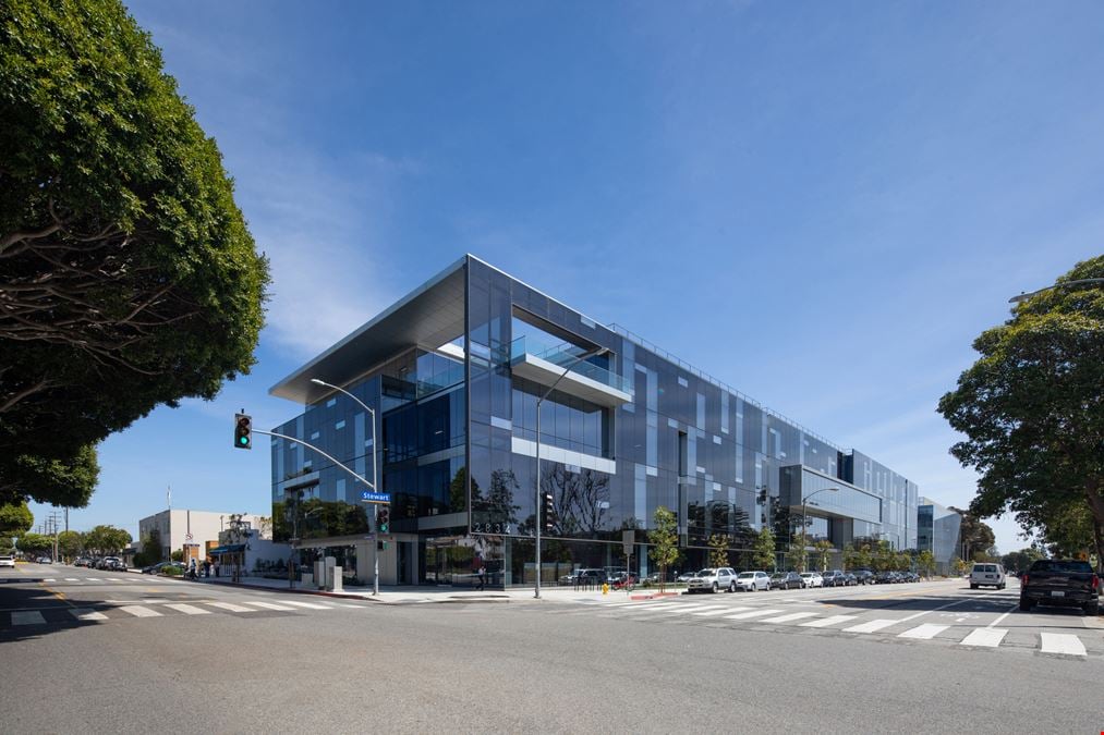 Santa Monica Gateway