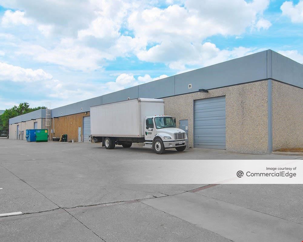 Commerce Park - 8402-8432 Sterling Street