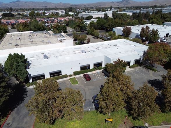 Preview of Industrial space for Rent at 5594 Brisa St