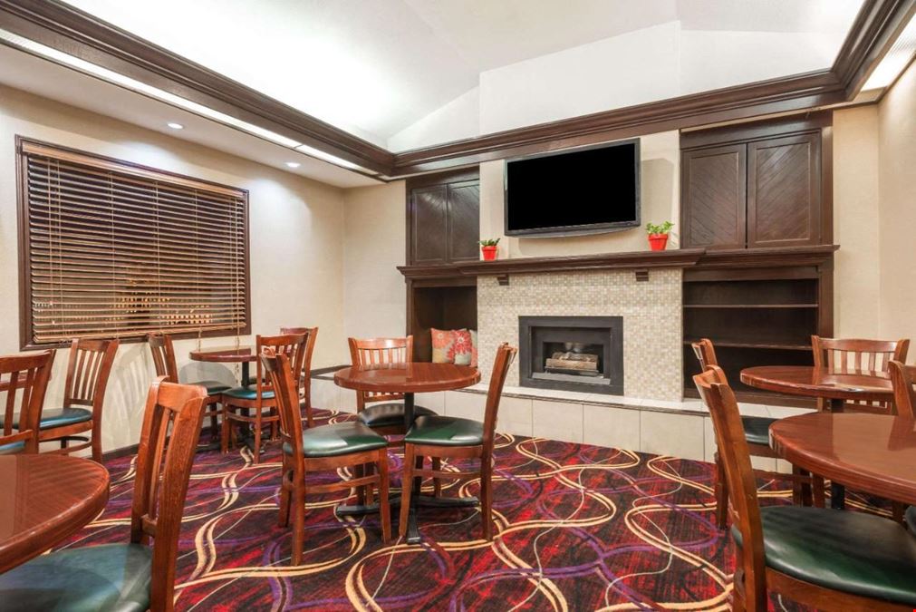 Hawthorn Suites - Dayton, OH
