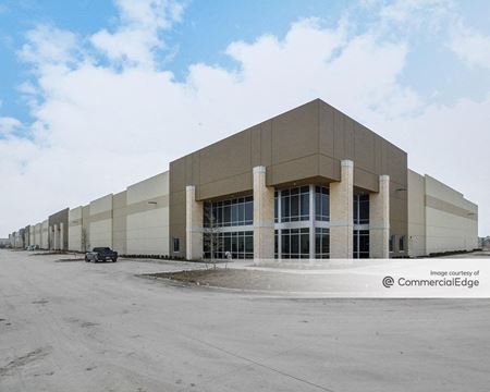 Preview of Industrial space for Rent at 8300 South Fwy