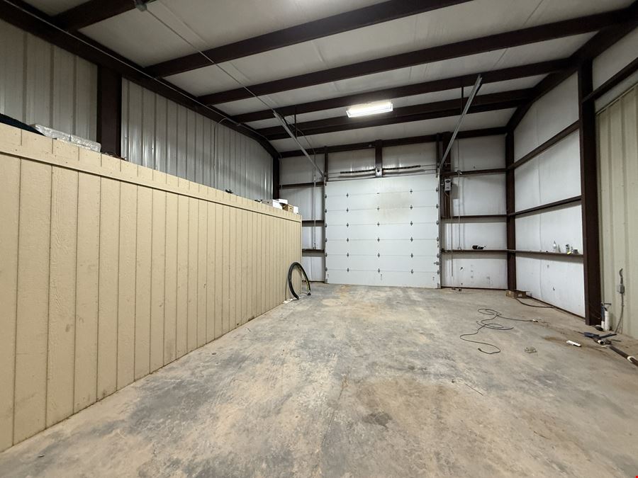 Office/Warehouse on 3 Acres Near Hwy 385