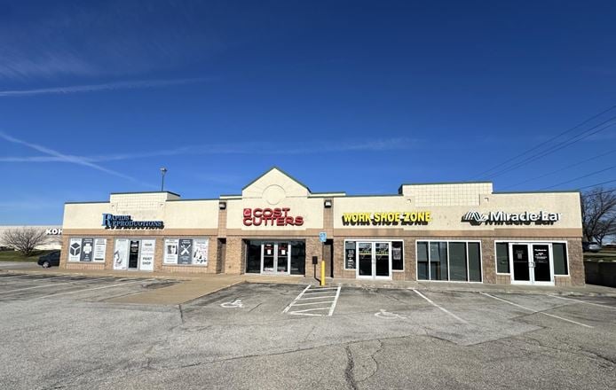 Preview of Retail space for Rent at 3876 Elmore Avenue 