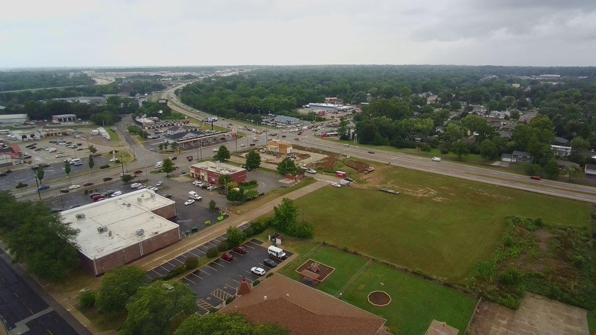 3624 N University St - Lot 2 & 3