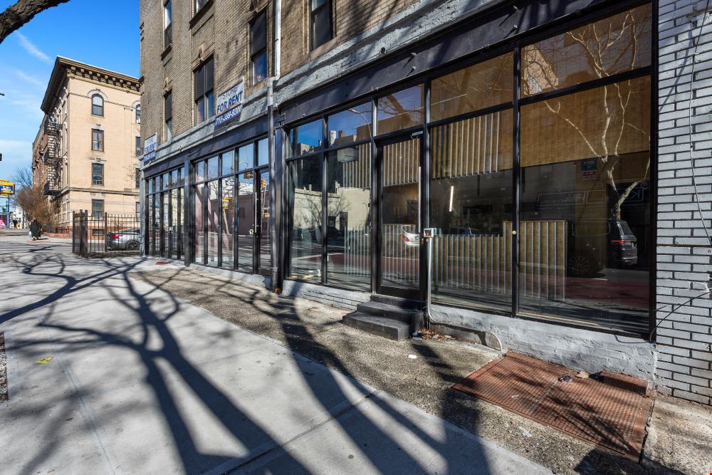 215 Rogers Ave