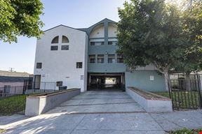 812 E Hyde Park Blvd