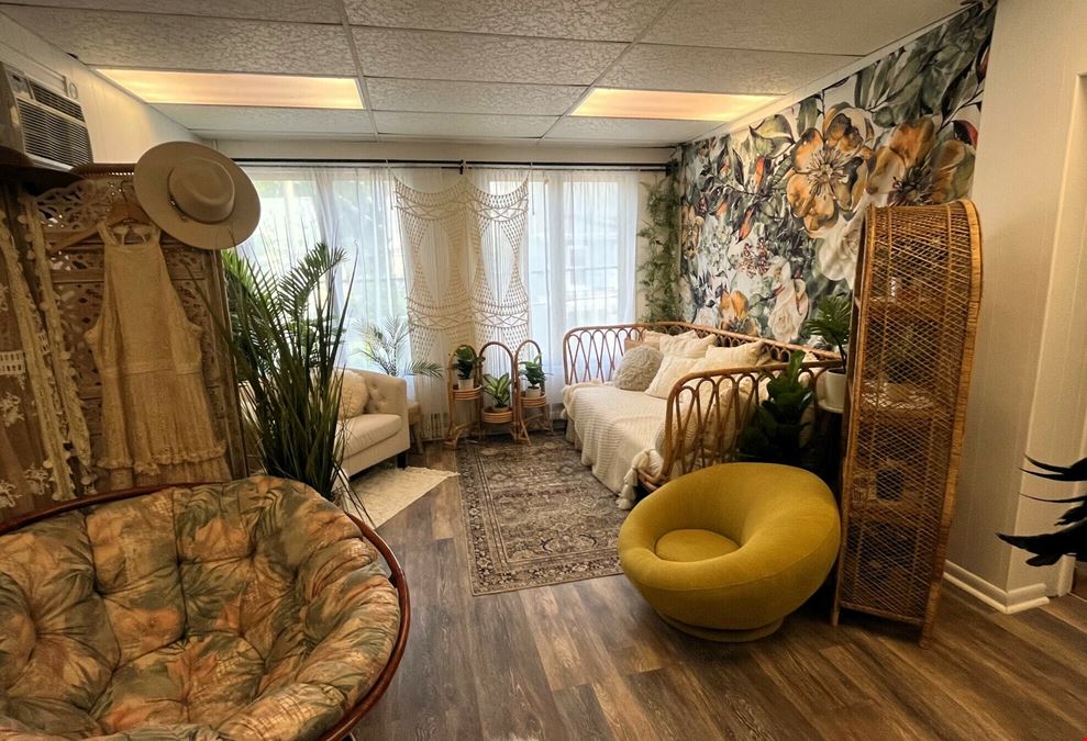 43 N 7th St - Office Suites