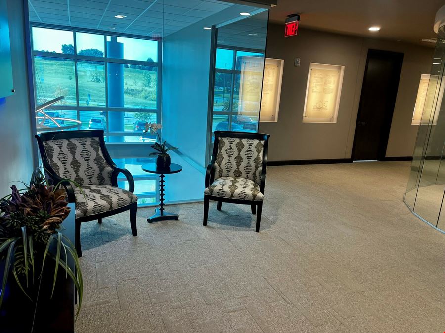 The Advent Building - Executive Suites