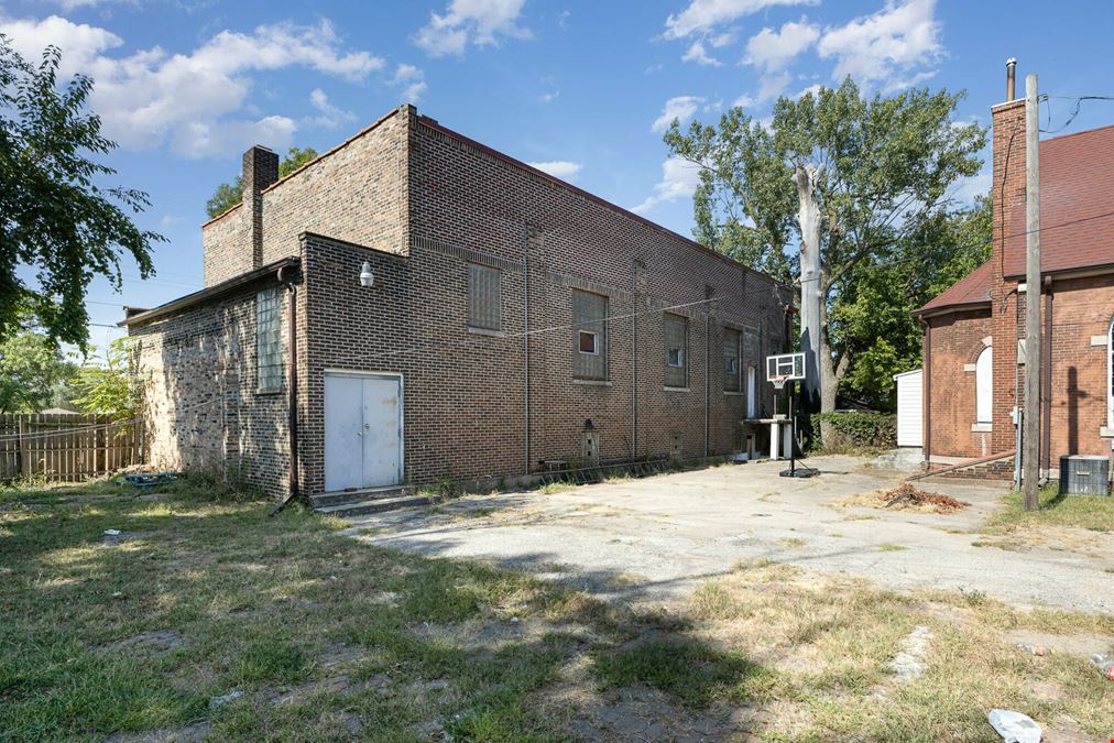 4822 Kennedy Ave
