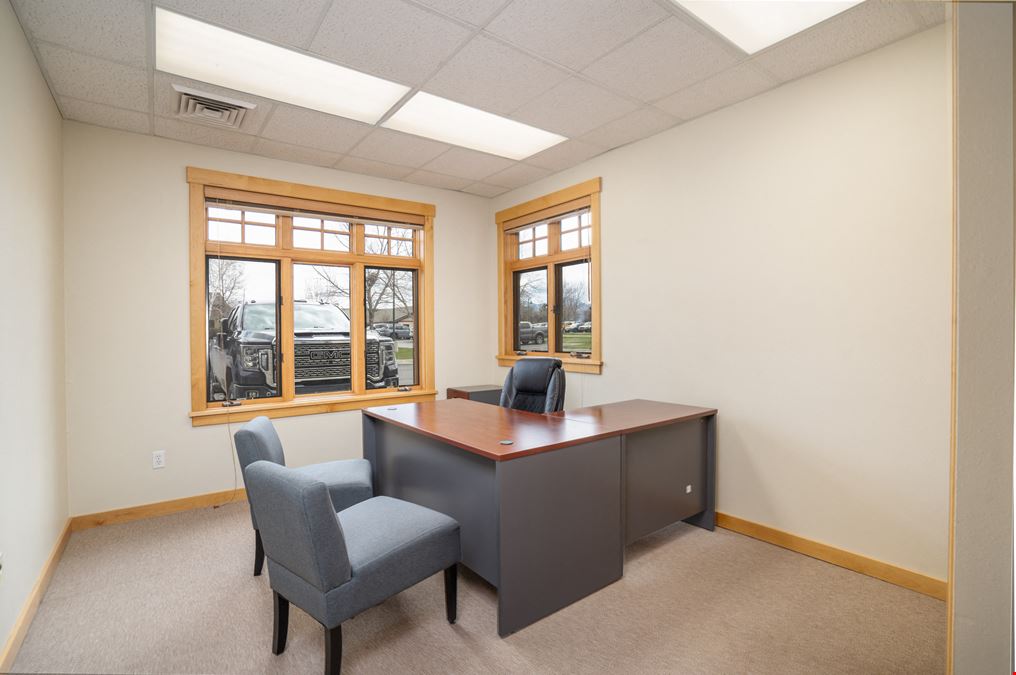 3825 Valley Commons Drive Unit 2