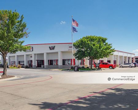 Preview of Industrial space for Rent at 1804 NE Loop 820