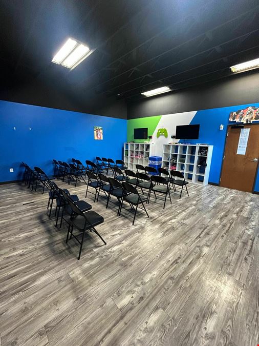 2401 South A.W. Grimes Boulevard