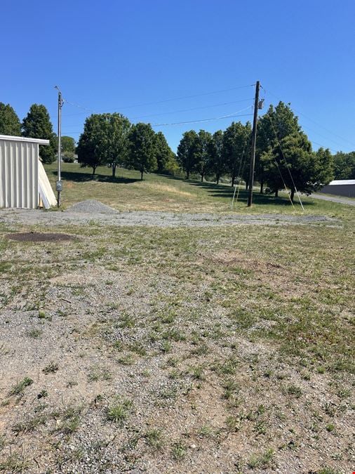 Versatile Industrial Shop for Lease