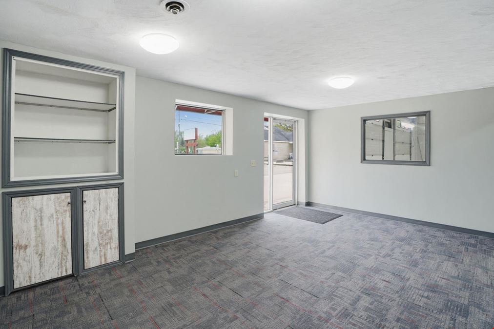 3499 E Main St