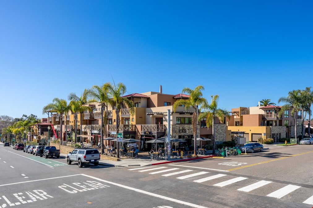 Lofts at Moonlight Beach - #214