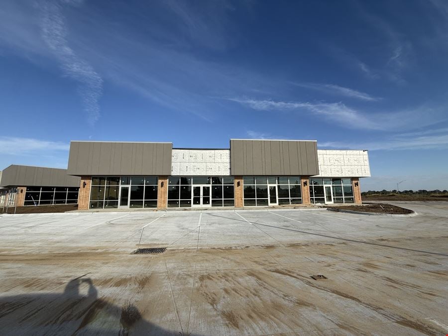 Woodlands Retail- Ready for Tenant Finishes