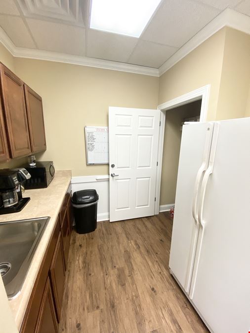 413 W Montgomery XR #302
