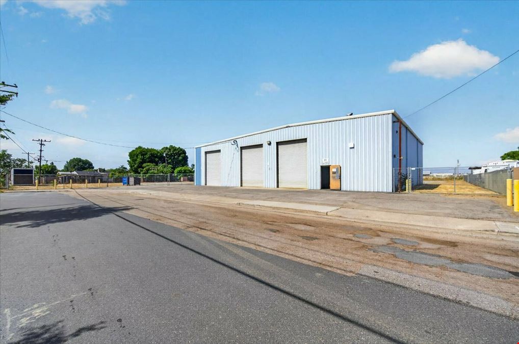 ±6,375 SF WAREHOUSE + ±1.75 AC LAND FOR LEASE IN PORTERVILLE, CA
