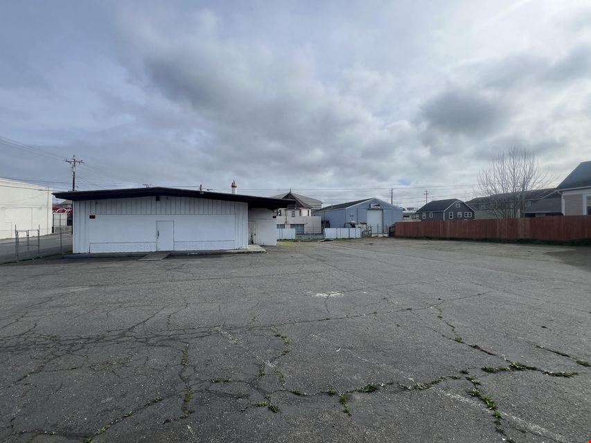 1407 Albee St