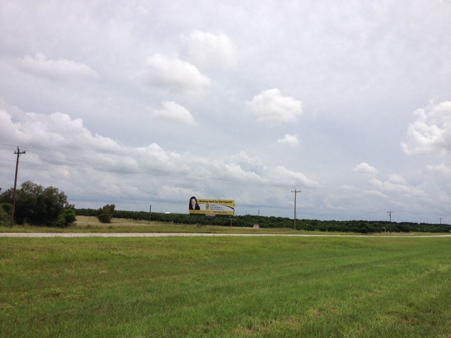 Vacant Land - Venus, Florida on US27 south of Sebring