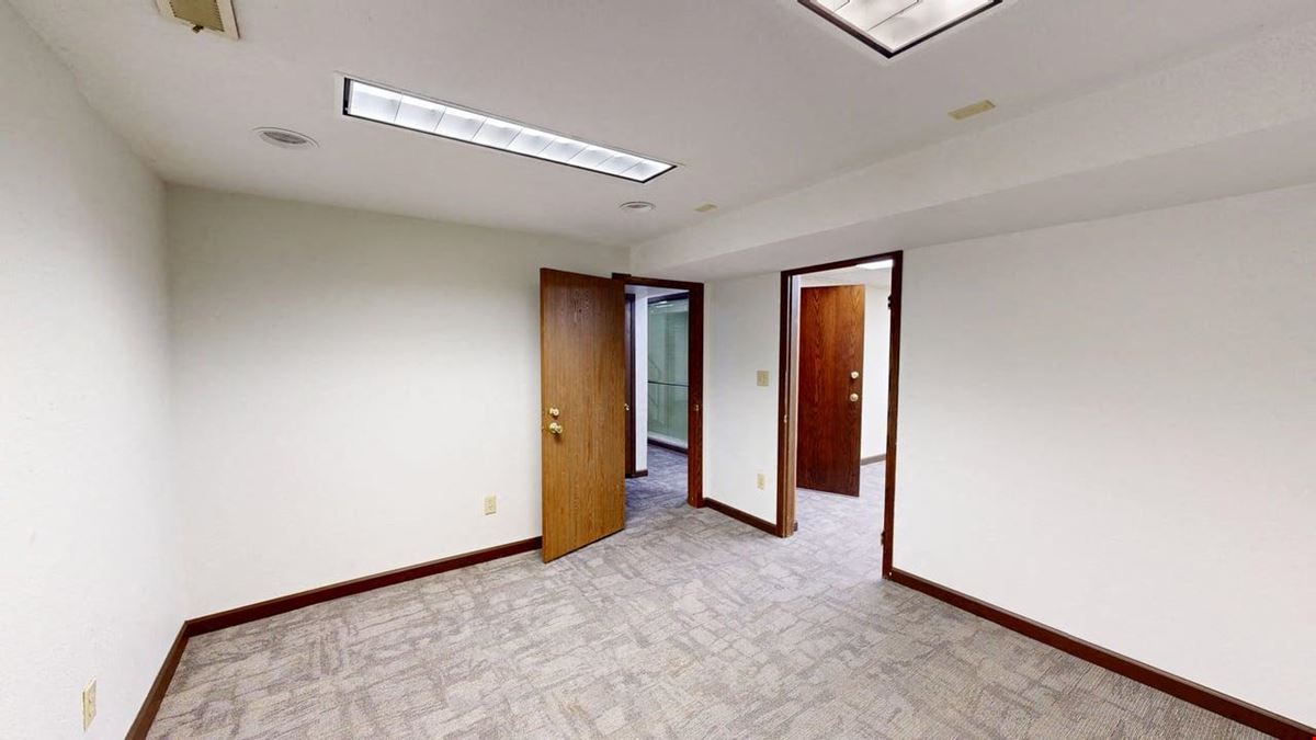645 Grand Ave