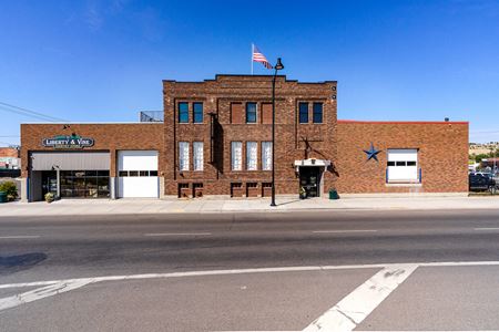 Preview of Industrial space for Rent at 2019 Montana Ave