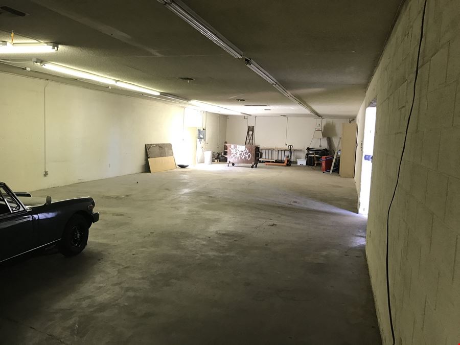 Prime Office/Warehouse Spaces in Fresno