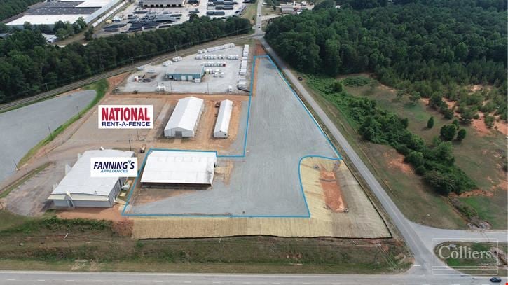 ±7,710-SF Storage Facility with ±1.57 Acres of Secured Parking
