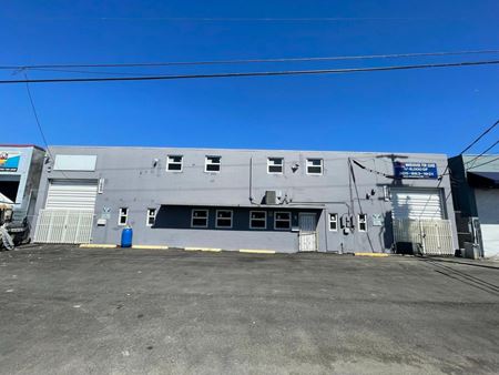 Preview of Industrial space for Rent at 1665-69 West 33rd Place,