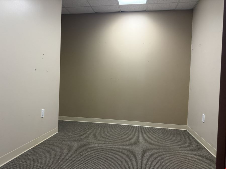 1815 Horace Ave-Office