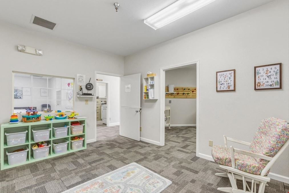 460 W Main St Fernley NV 89408