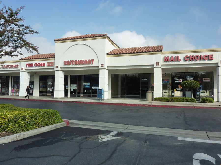 STATER BROS. ANCHORED SHOPPING CENTER