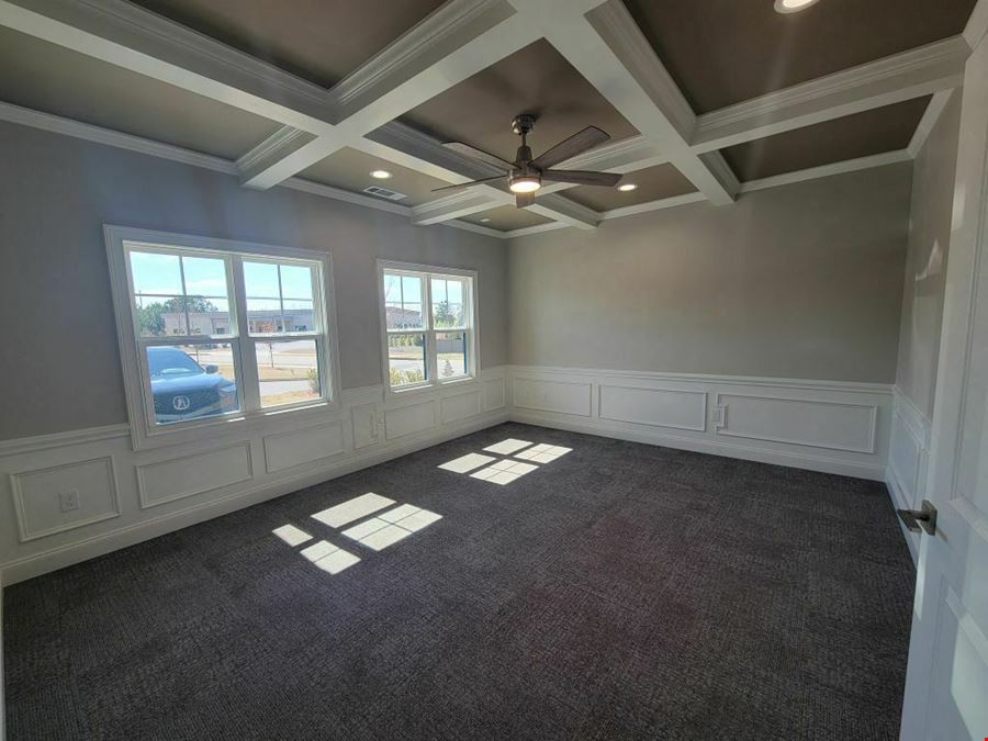 1060 Garland Dr